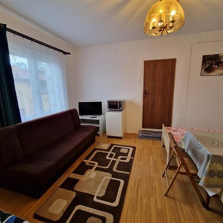 Budget Apartments ชวีโนวิชแจ ภายนอก รูปภาพ